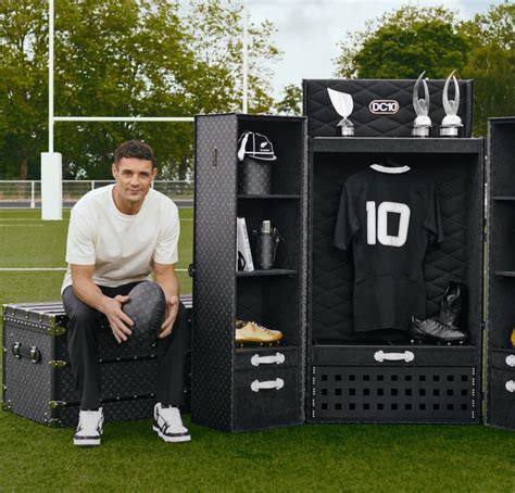 Dan Carter and Louis Vuitton Unveil the Malle .